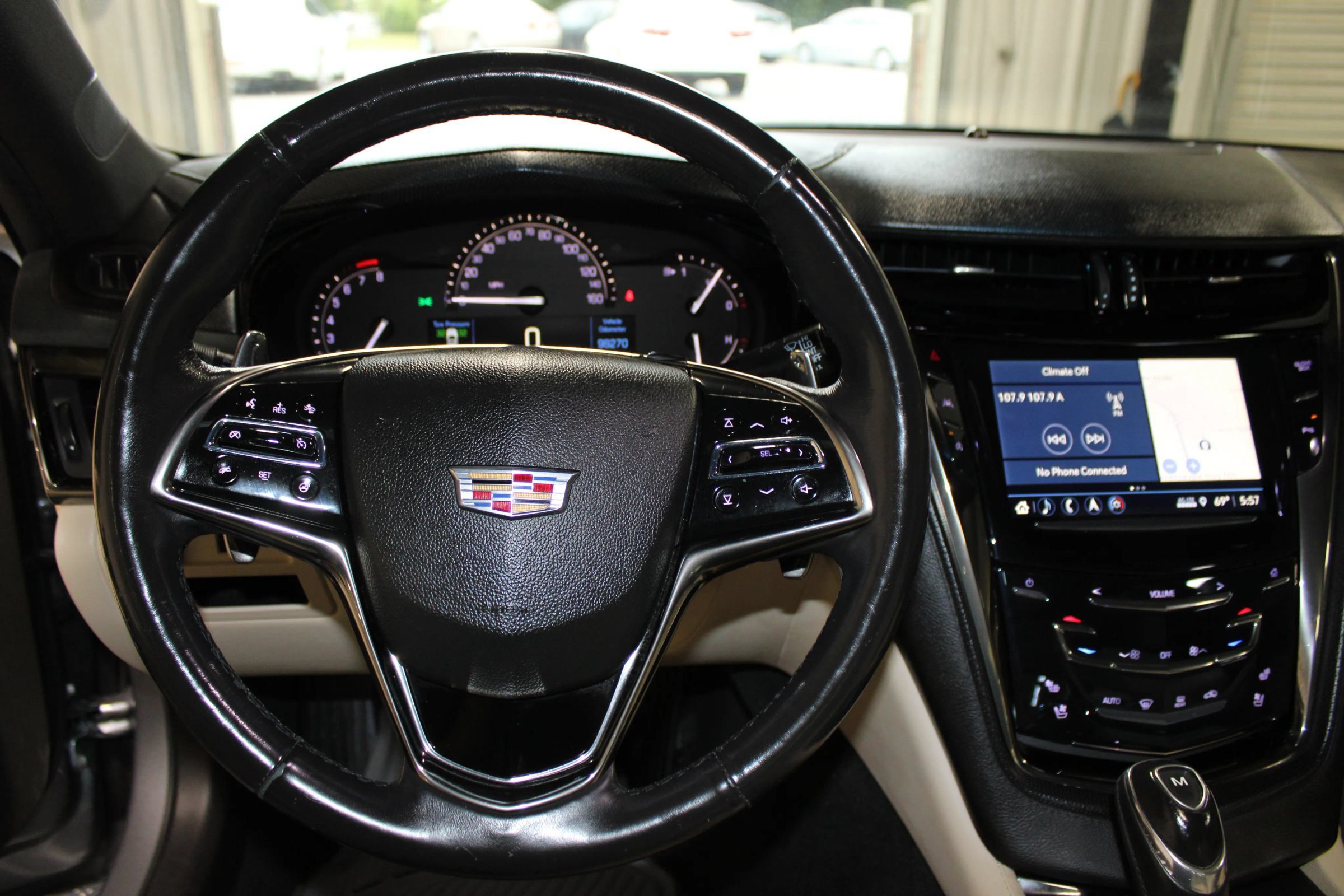 Used 2018 Cadillac CTS Luxury RWD image 10
