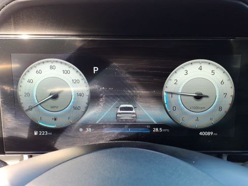 Certified 2023 Hyundai Elantra Limited image 31