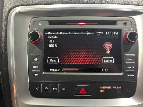 Used 2016 GMC Acadia SLT AWD/4WD image 27