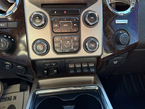 Used 2016 Ford F250 Platinum w/ FX4 Off-Road Package image 13