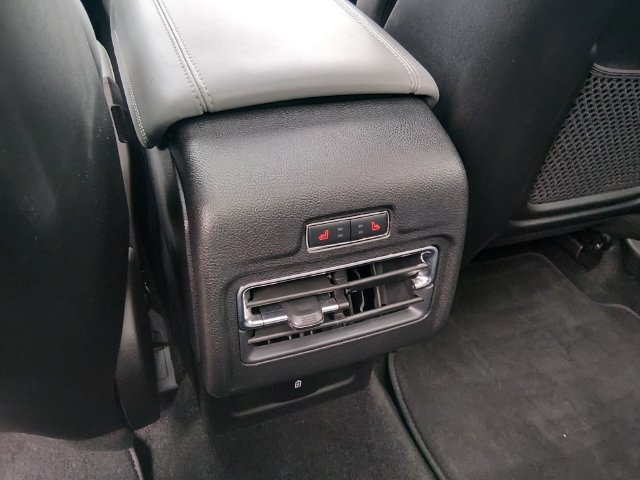 Used 2022 Lincoln Corsair FWD w/ Premium Package image 14