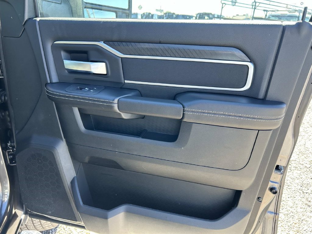 Used 2026 RAM 2500 Big Horn AWD/4WD image 27