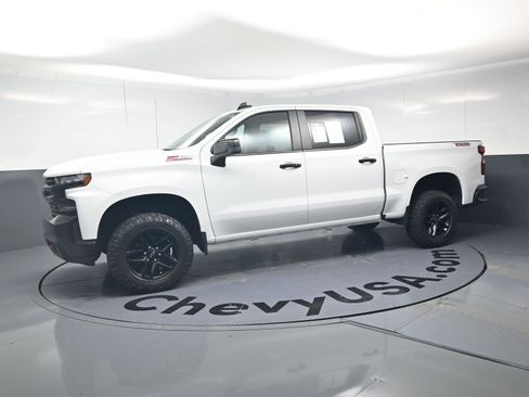 Used 2021 Chevrolet Silverado 1500 LT Trail Boss w/ Convenience Package II AWD/4WD image 6