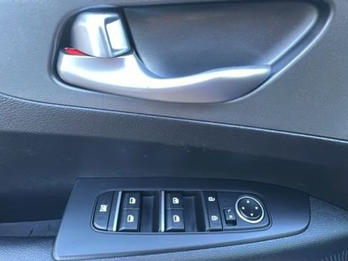 Used 2021 Kia Forte LXS image 24