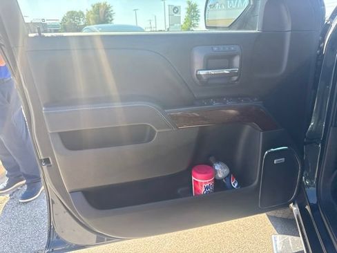 Used 2017 GMC Sierra 1500 SLT w/ SLT Premium Package AWD/4WD image 14