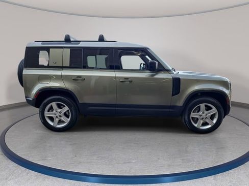 Used 2020 Land Rover Defender 110 SE image 5