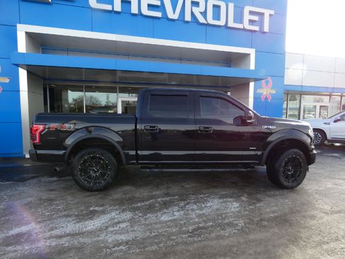 Used 2017 Ford F150 Lariat image 2