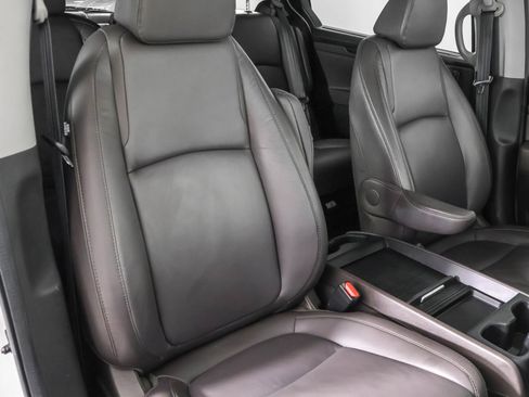 Used 2020 Honda Odyssey Touring image 46