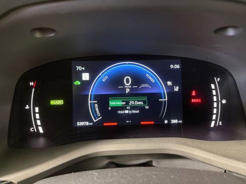 Certified 2025 Toyota Camry SE FWD image 18