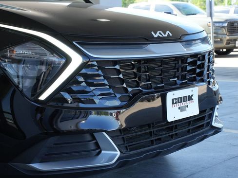 Used 2023 Kia Sportage EX image 26