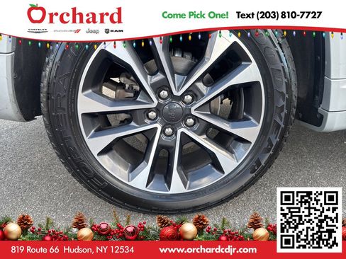 Used 2022 Jeep Grand Cherokee Overland image 11