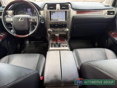 Used 2017 Lexus GX 460 AWD/4WD image 21