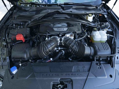 Used 2025 Ford Mustang GT Premium w/ GT Performance Package RWD image 41