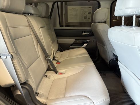 Used 2024 Toyota Sequoia Limited AWD/4WD image 37