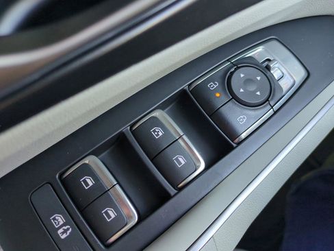 New 2026 Kia Sorento S image 18