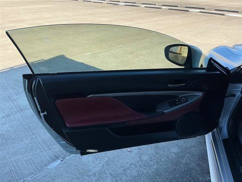 Used 2016 Lexus RC 200t image 28
