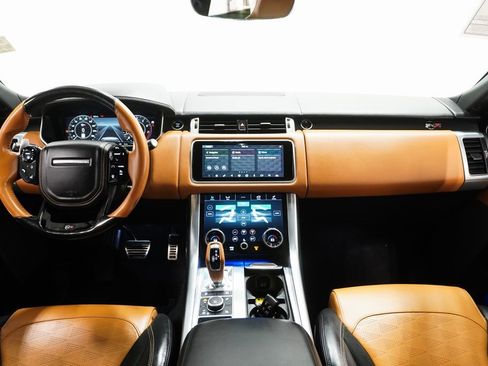 Used 2022 Land Rover Range Rover Sport SVR image 15