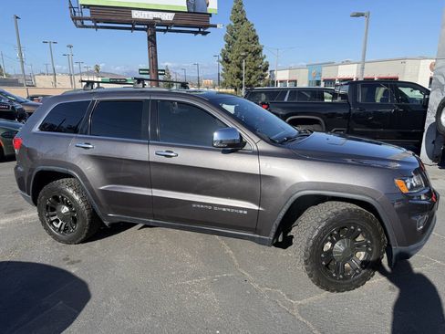 Used 2015 Jeep Grand Cherokee Limited image 5