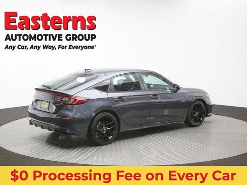 Used 2025 Honda Civic Sport image 40