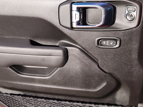 New 2026 Jeep Wrangler Sport S image 17