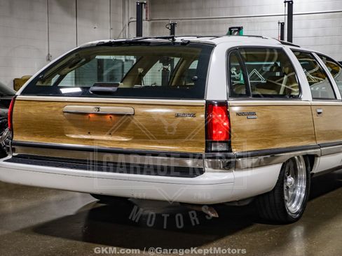 Used 1992 Buick Roadmaster Estate image 42