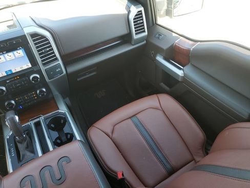 Used 2019 Ford F150 King Ranch w/ Equipment Group 601A Luxury AWD/4WD image 14