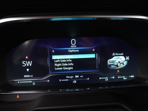 Certified 2024 Chevrolet Suburban High Country image 23