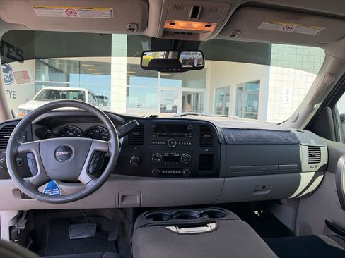 Used 2013 GMC Sierra 2500 SLE w/ HD SLE Premium Package AWD/4WD image 14