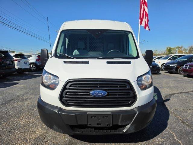 Used 2019 Ford Transit 250 130 Medium Roof RWD image 3
