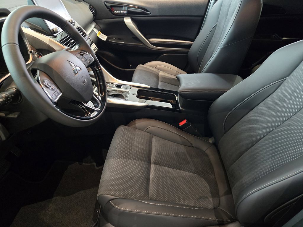 Used 2026 Mitsubishi Eclipse Cross SE AWD/4WD image 10