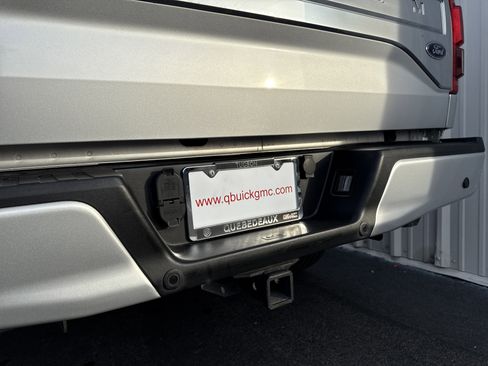 Used 2016 Ford F150 Platinum w/ Equipment Group 701A Luxury image 10