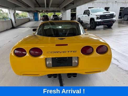 Used 2000 Chevrolet Corvette Coupe w/ Memory Pkg RWD image 7