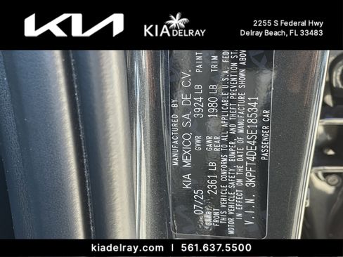New 2025 Kia K4 LXS image 31