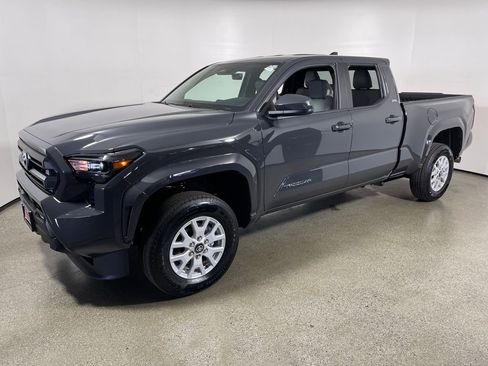 New 2026 Toyota Tacoma SR5 image 7