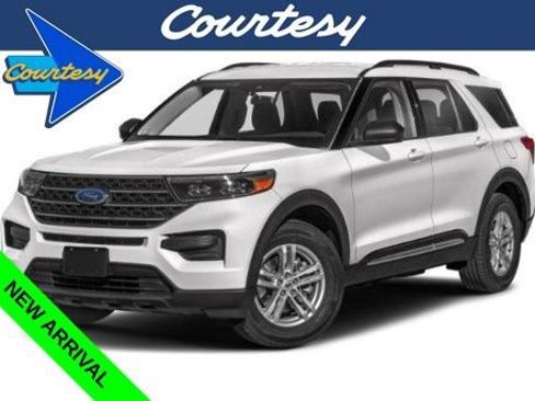 Used 2023 Ford Explorer XLT w/ Equipment Group 202A image 1