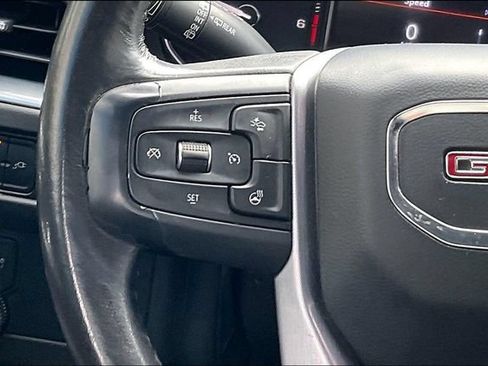 Used 2021 GMC Yukon SLT w/ SLT Luxury Package AWD/4WD image 18