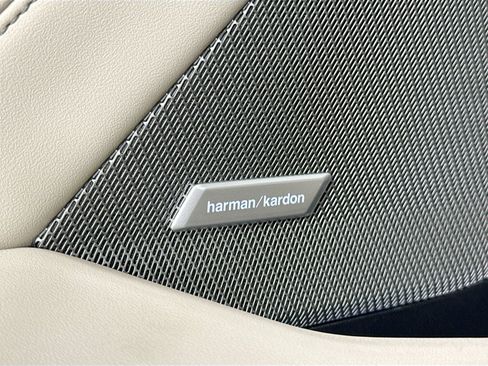 Used 2025 BMW M235i xDrive M235i xDrive image 18