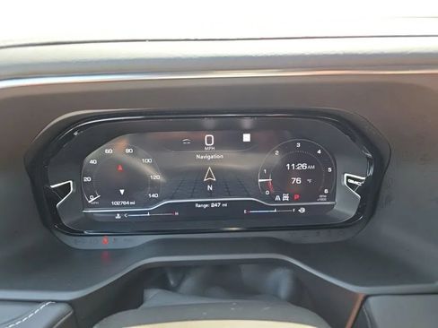 Used 2023 GMC Yukon Denali Ultimate AWD/4WD image 30
