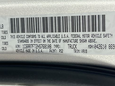 Used 2017 RAM 1500 Express w/ Express Value Package AWD/4WD image 29