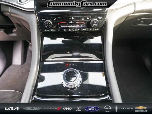 Used 2023 Jeep Grand Cherokee Altitude image 18