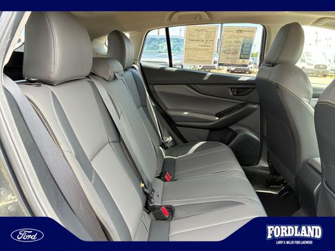 Used 2021 Subaru Crosstrek 2.5i Sport w/ Moonroof Package AWD/4WD image 18