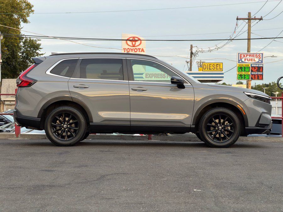 Used 2024 Honda CR-V Sport-L image 4