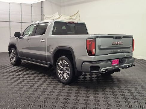 Used 2026 GMC Sierra 1500 Denali image 3