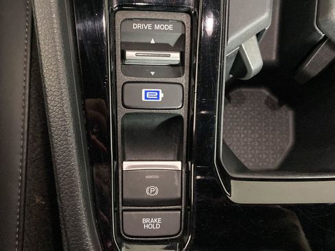 Used 2024 Honda Accord Sport image 17