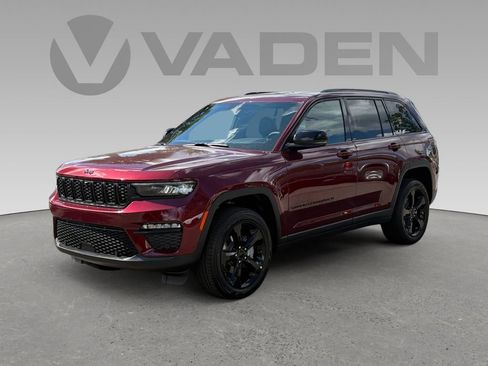 New 2025 Jeep Grand Cherokee Limited w/ Luxury Tech Group II image 26