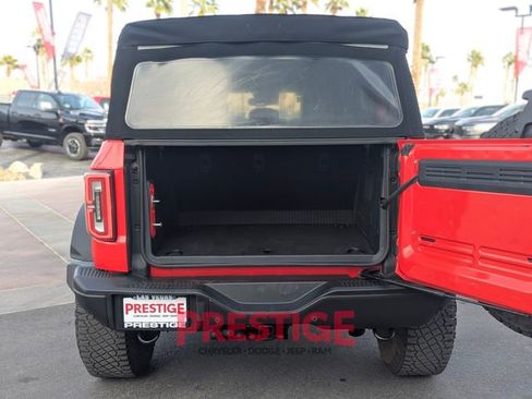 Used 2021 Ford Bronco Badlands image 11