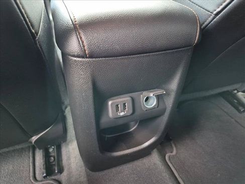 Used 2022 GMC Canyon AT4 AWD/4WD image 15