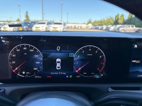 Used 2025 Mercedes-Benz CLA 250 4MATIC image 27