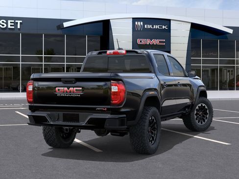 New 2026 GMC Canyon AT4 AWD/4WD image 4