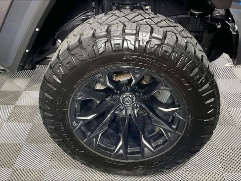 Used 2021 Jeep Wrangler Unlimited Rubicon 4xe w/ Cold Weather Group AWD/4WD image 12